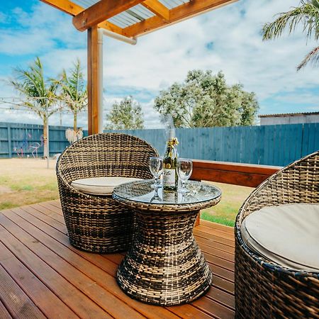 Sunrise Accommodation Whakatane Extérieur photo