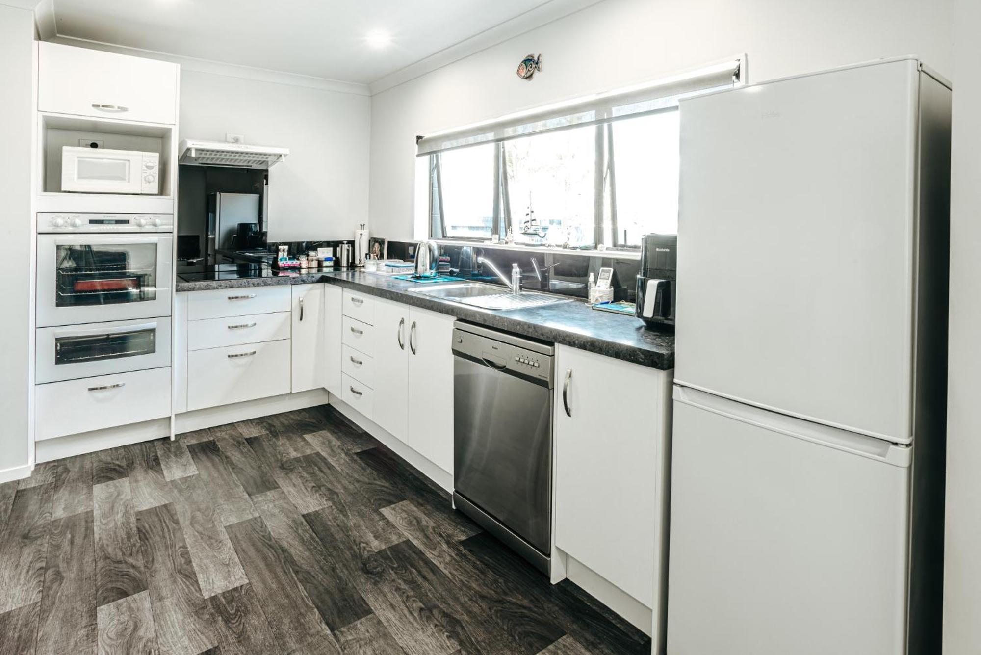 Sunrise Accommodation Whakatane Extérieur photo