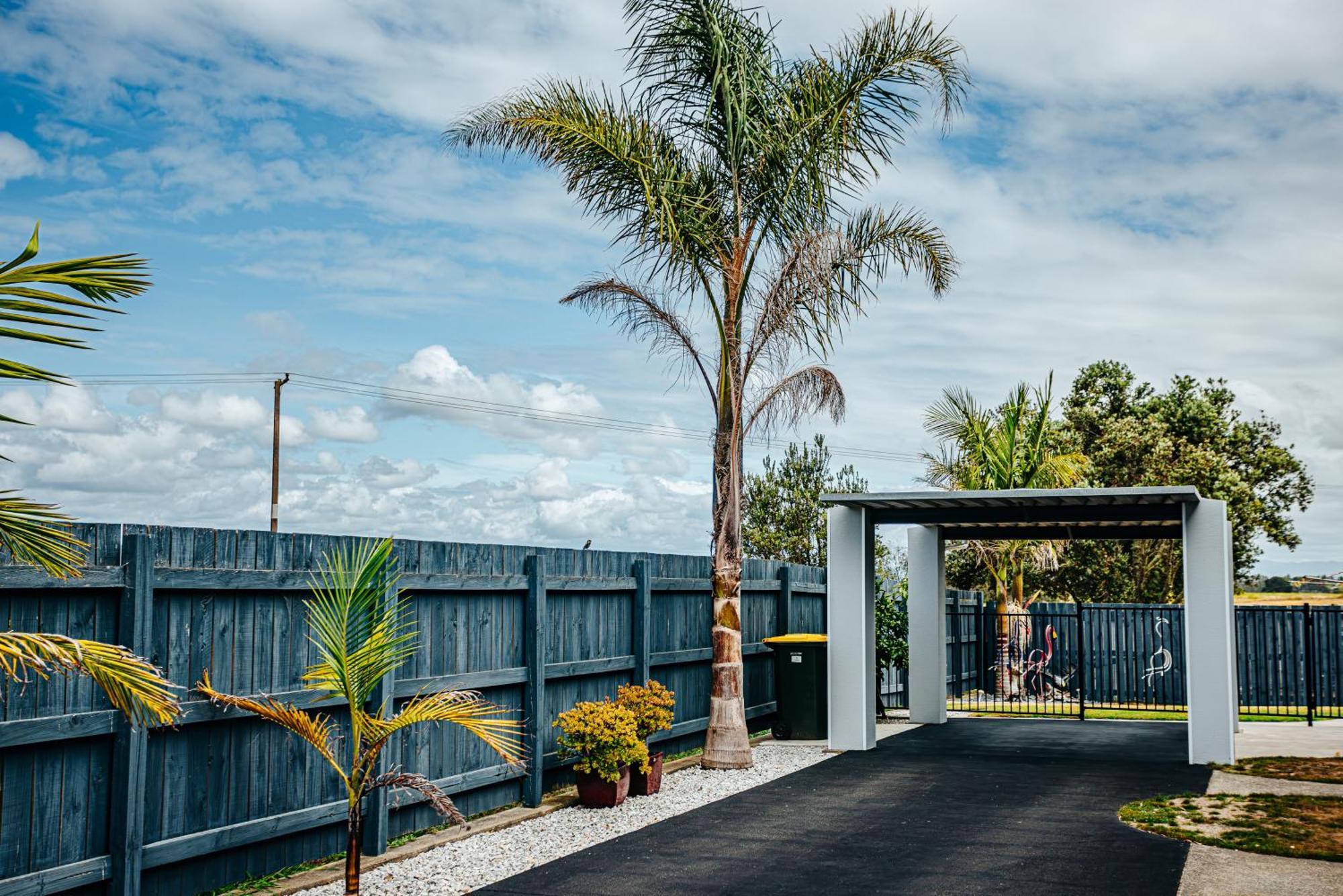 Sunrise Accommodation Whakatane Extérieur photo